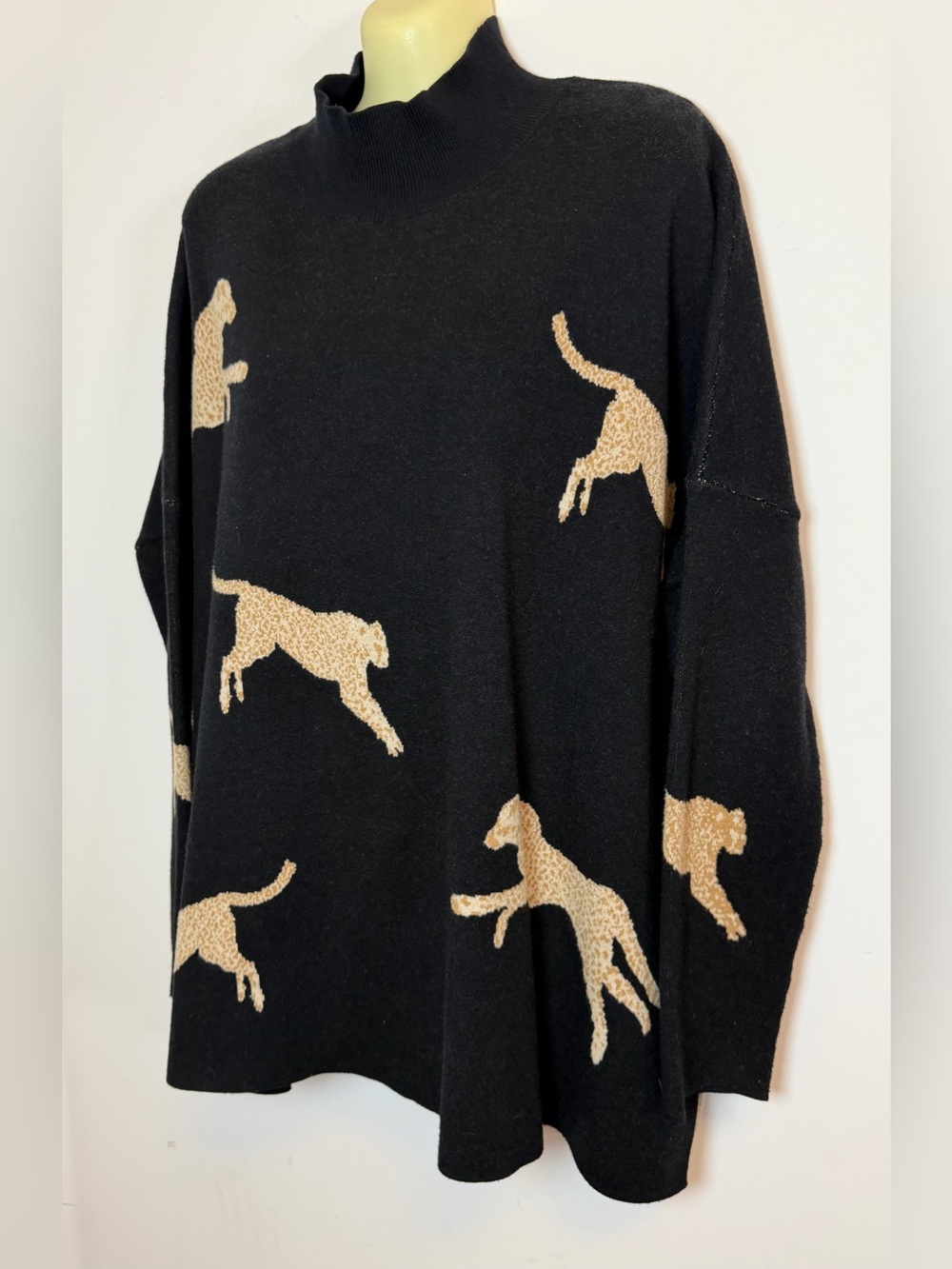 Entro Black Sweater with Ghost Leopard Print - Picture 2 of 6